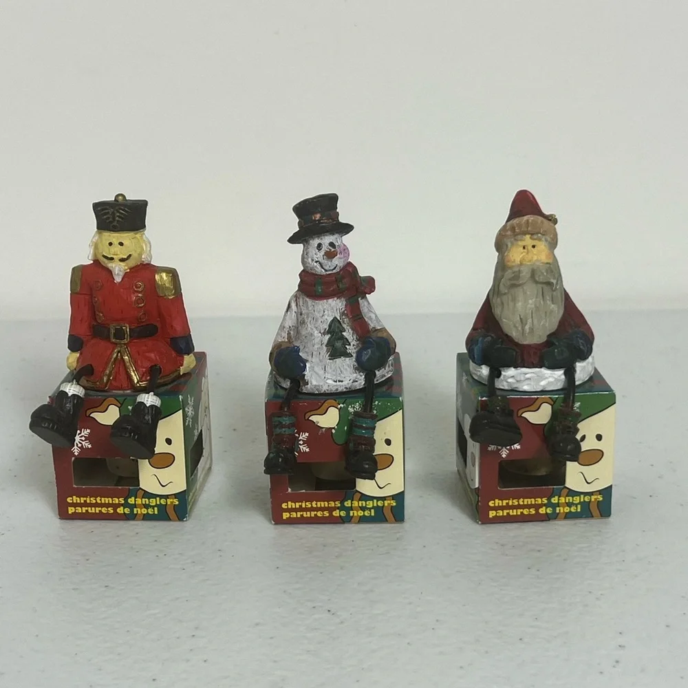 Lot of 3 Christmas Danglers Wine Bottle Topper Stoppers Cork Dangling Legs - Picture 2 of 6